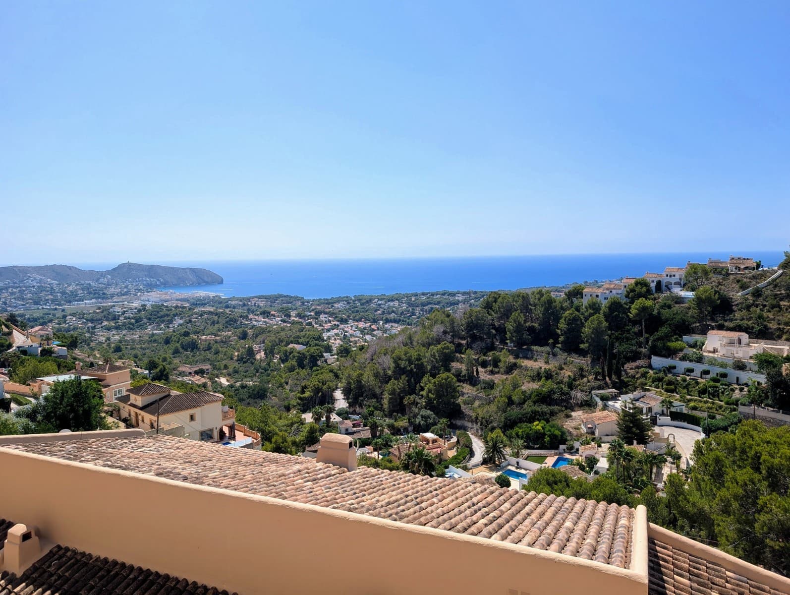 4 soveværelse Semi-Rækkehus til salg i Moraira med swimmingpool - € 445.000 (Ref: 9161449)