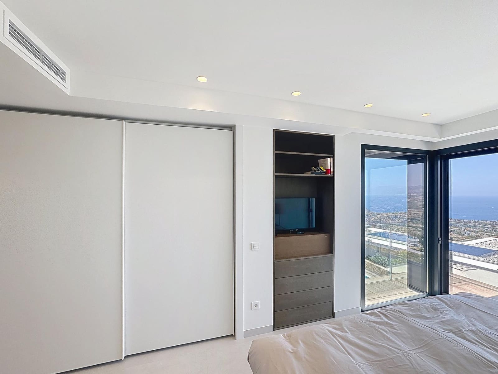 5 sypialnia Willa na sprzedaż w Benitachell / Benitatxell z basenem garażem - 3 250 000 € (Ref: 9205252)