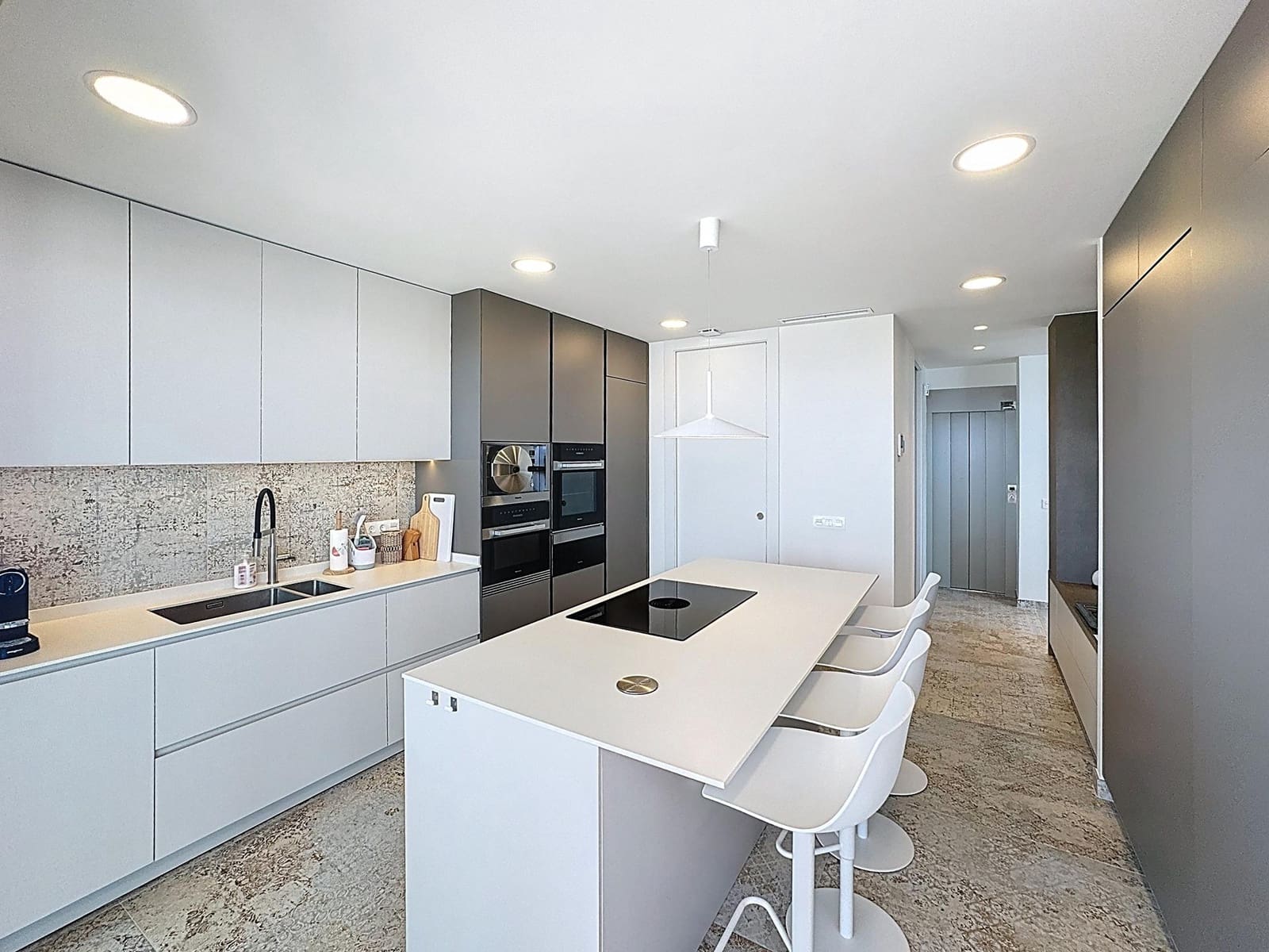 5 sypialnia Willa na sprzedaż w Benitachell / Benitatxell z basenem garażem - 3 250 000 € (Ref: 9205252)