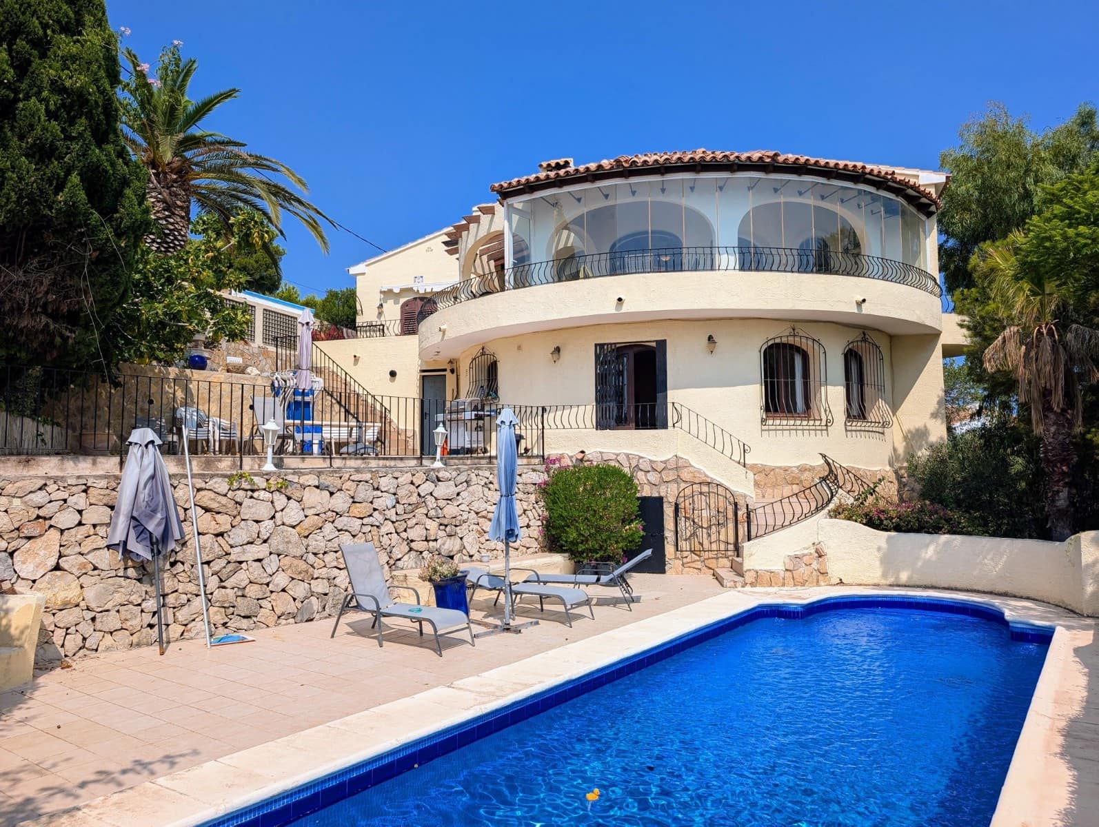 4 soverom Villa til salgs i Moraira med svømmebasseng garasje - € 950 000 (Ref: 9205258)