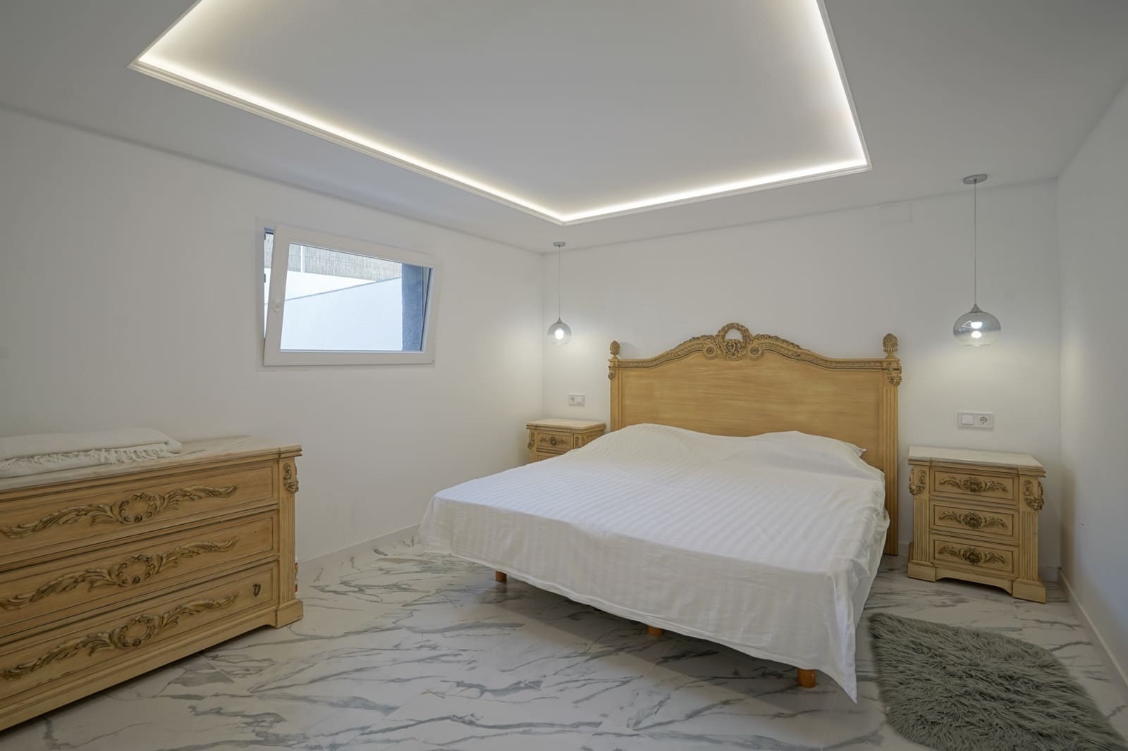 5 bedroom Villa for sale in Calpe / Calp with pool garage - € 749,000 (Ref: 9231752)