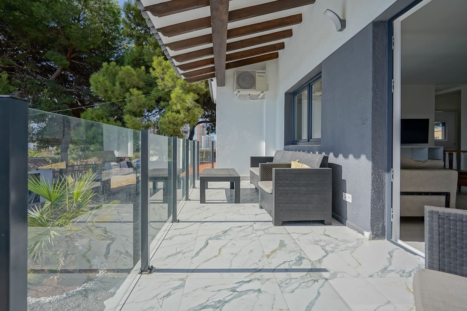 5 bedroom Villa for sale in Calpe / Calp with pool garage - € 749,000 (Ref: 9231752)