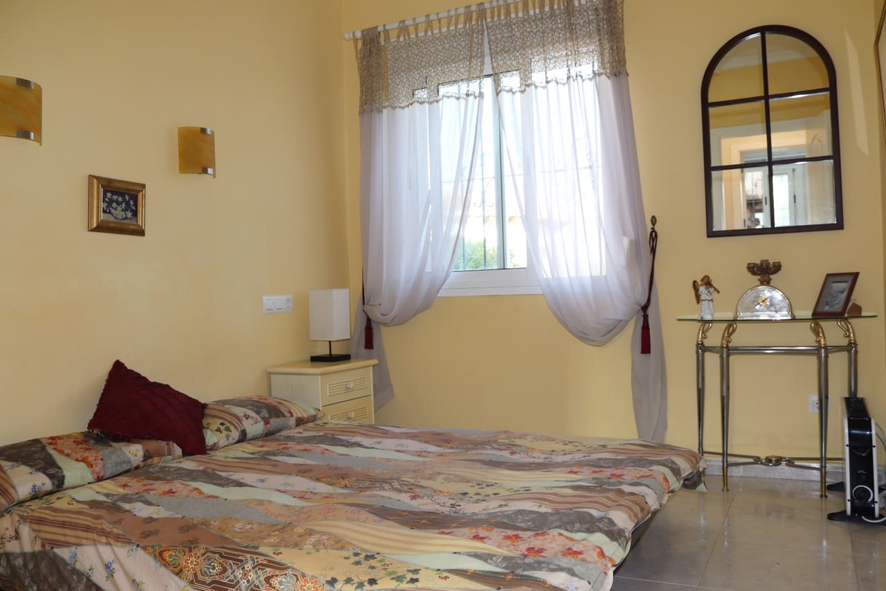 2 soverom Villa til salgs i Murla med garasje - € 345 000 (Ref: 9307269)