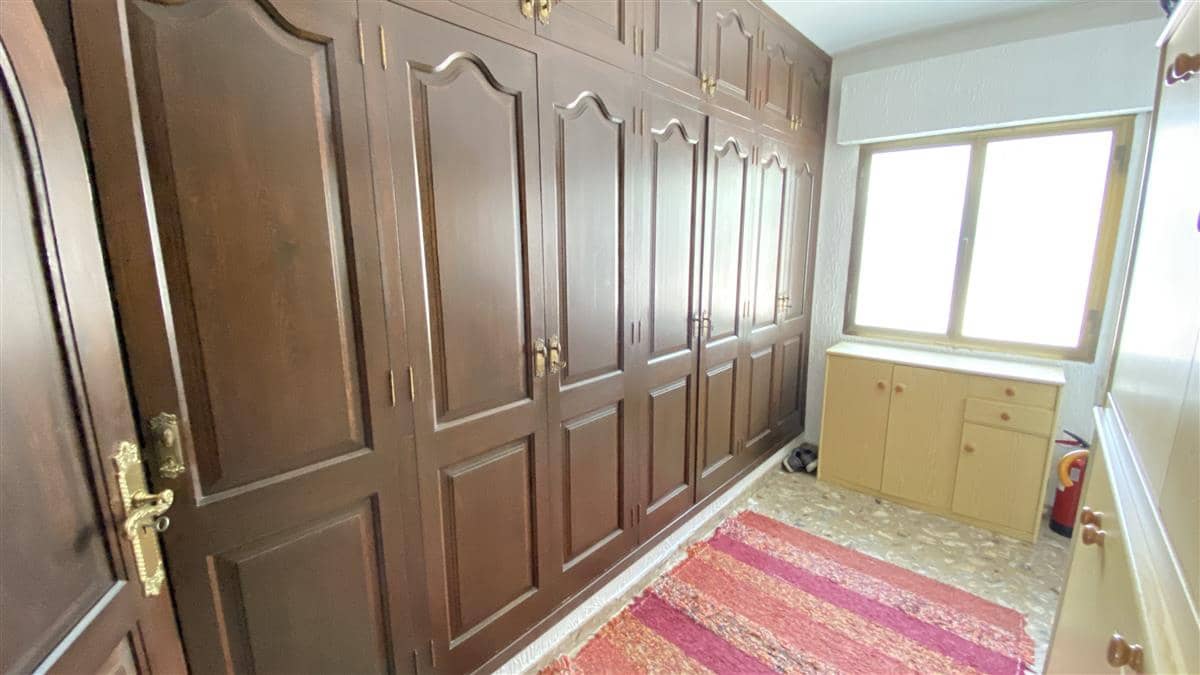 18 bedroom Villa for sale in Calpe / Calp with pool - € 1,995,000 (Ref: 9324484)