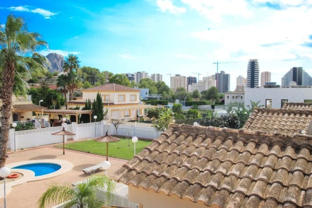4 chambre Villa/Maison Semi-Mitoyenne à vendre à Calpe / Calp avec piscine garage - 549 000 € (Ref: 9324489)