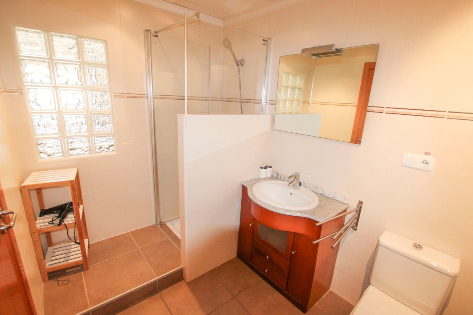 4 chambre Villa/Maison Semi-Mitoyenne à vendre à Calpe / Calp avec piscine garage - 549 000 € (Ref: 9324489)