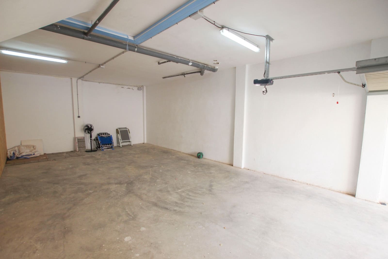 4 chambre Villa/Maison Semi-Mitoyenne à vendre à Calpe / Calp avec piscine garage - 549 000 € (Ref: 9324489)