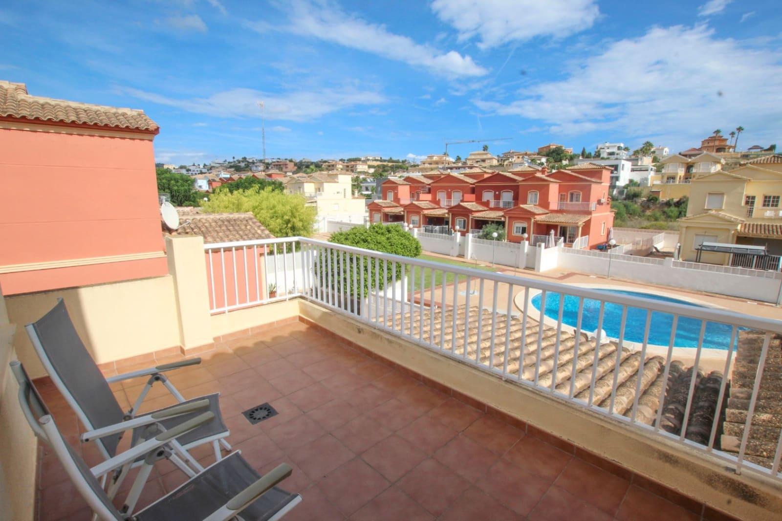 4 chambre Villa/Maison Semi-Mitoyenne à vendre à Calpe / Calp avec piscine garage - 549 000 € (Ref: 9324489)