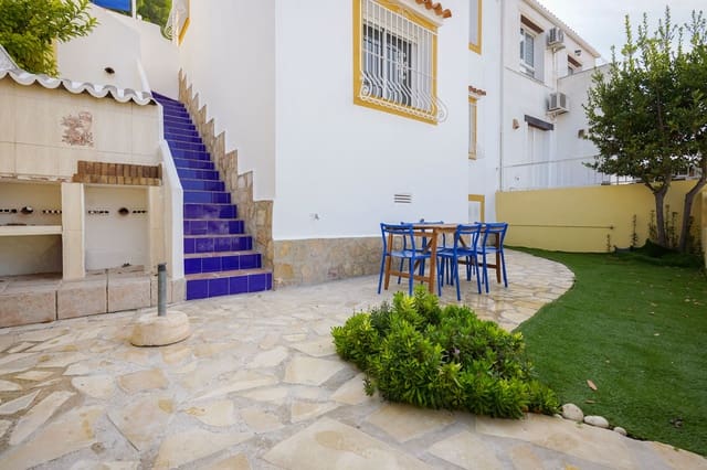 Townhouse for sale in Benitachell / Benitatxell with pool garage - € 345,000 (Ref: 9324490)