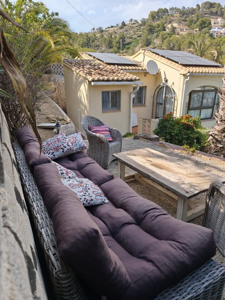 3 bedroom Villa for sale in Benissa with pool garage - € 549,000 (Ref: 9324492)