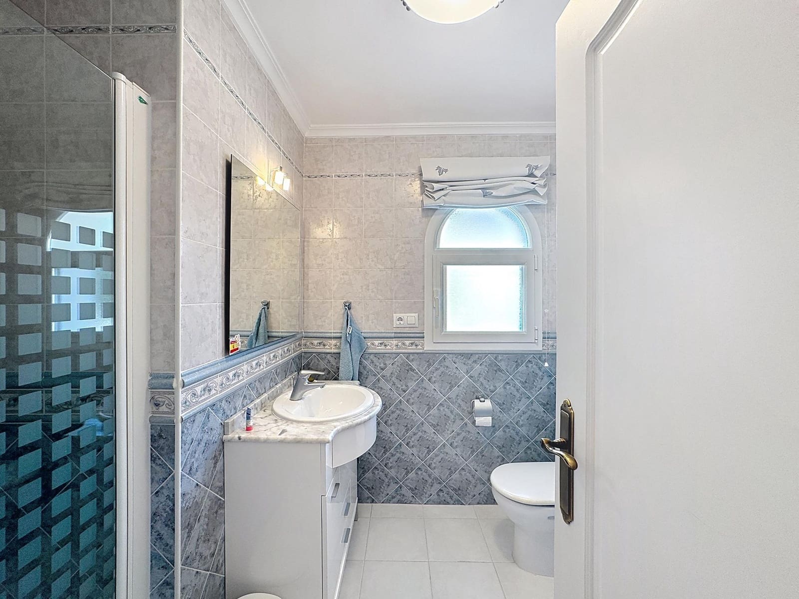 2 chambre Villa/Maison à vendre à Benitachell / Benitatxell avec piscine garage - 585 000 € (Ref: 9369013)