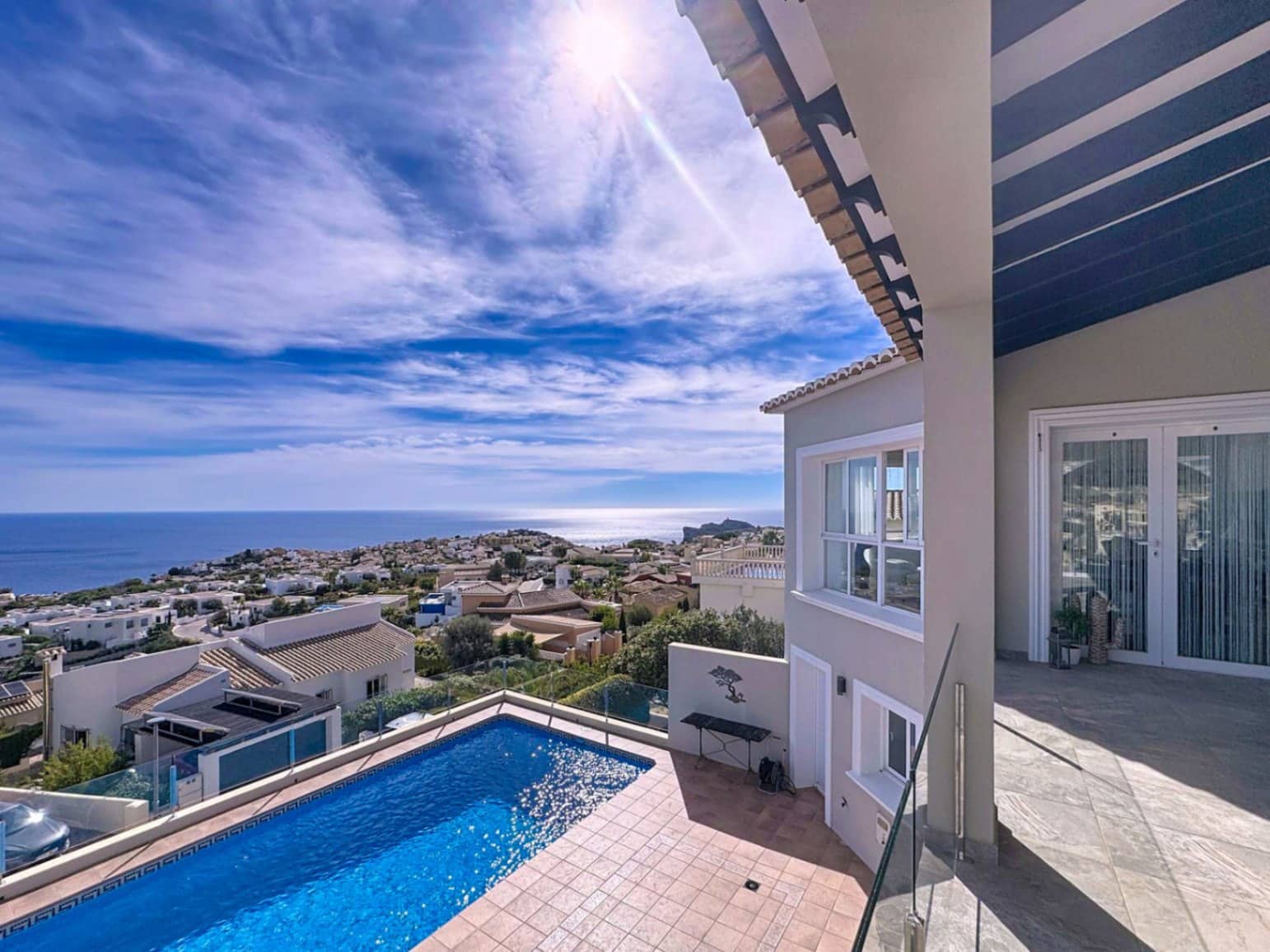 5 chambre Villa/Maison à vendre à Benitachell / Benitatxell avec piscine garage - 1 100 000 € (Ref: 9369015)