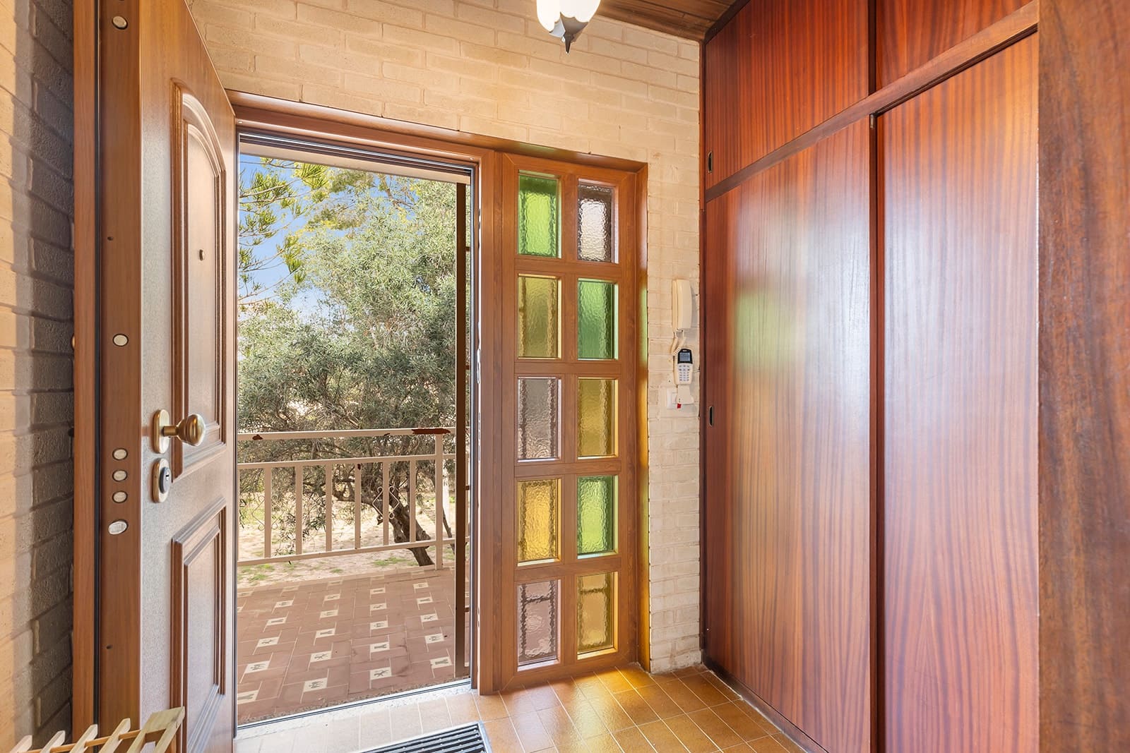 5 bedroom Villa for sale in Orihuela Costa - € 670,000 (Ref: 9379350)