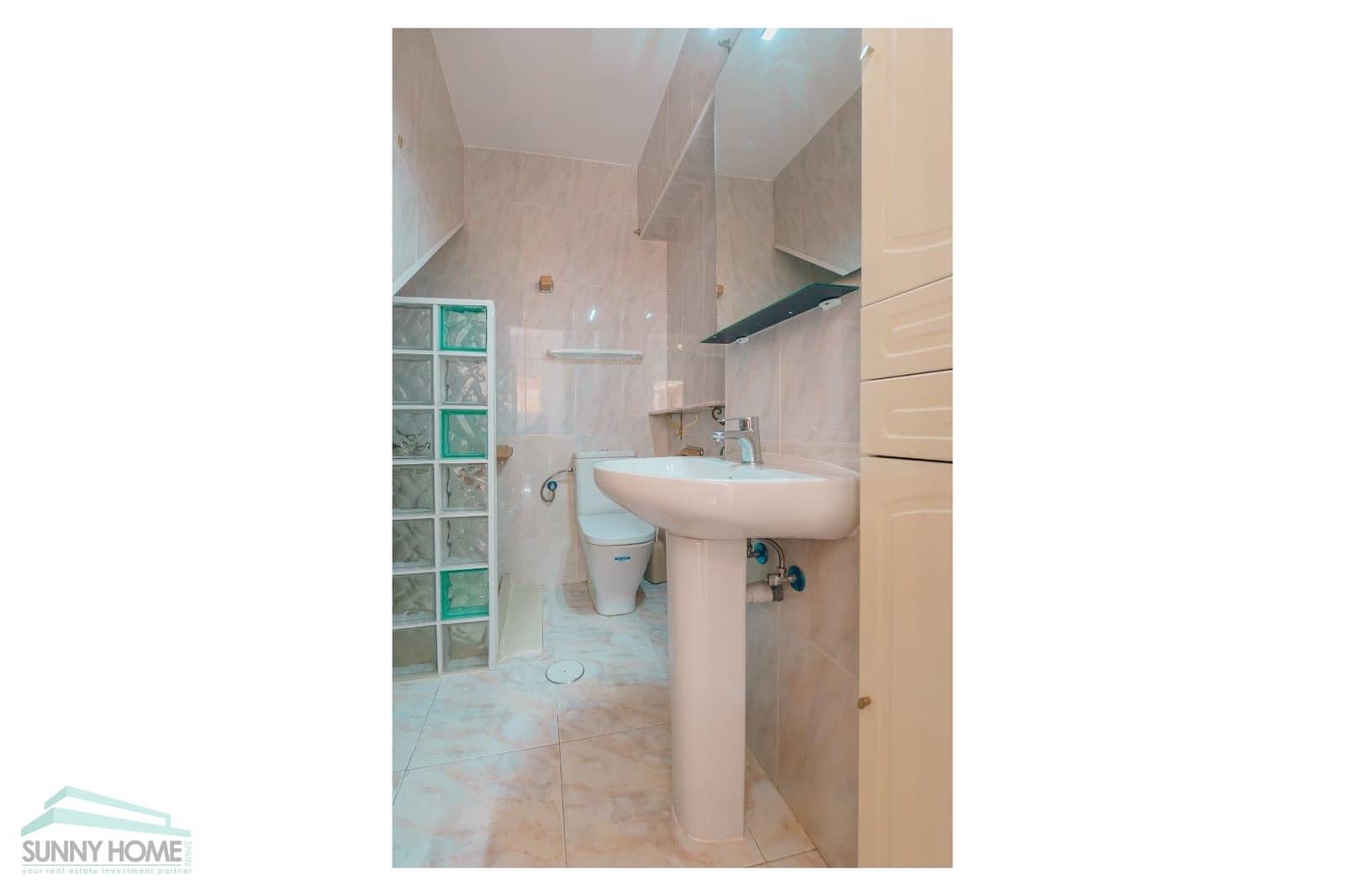 3 Zimmer Haus zu verkaufen in Albir mit Pool Garage - 389.000 € (Ref: 9386125)