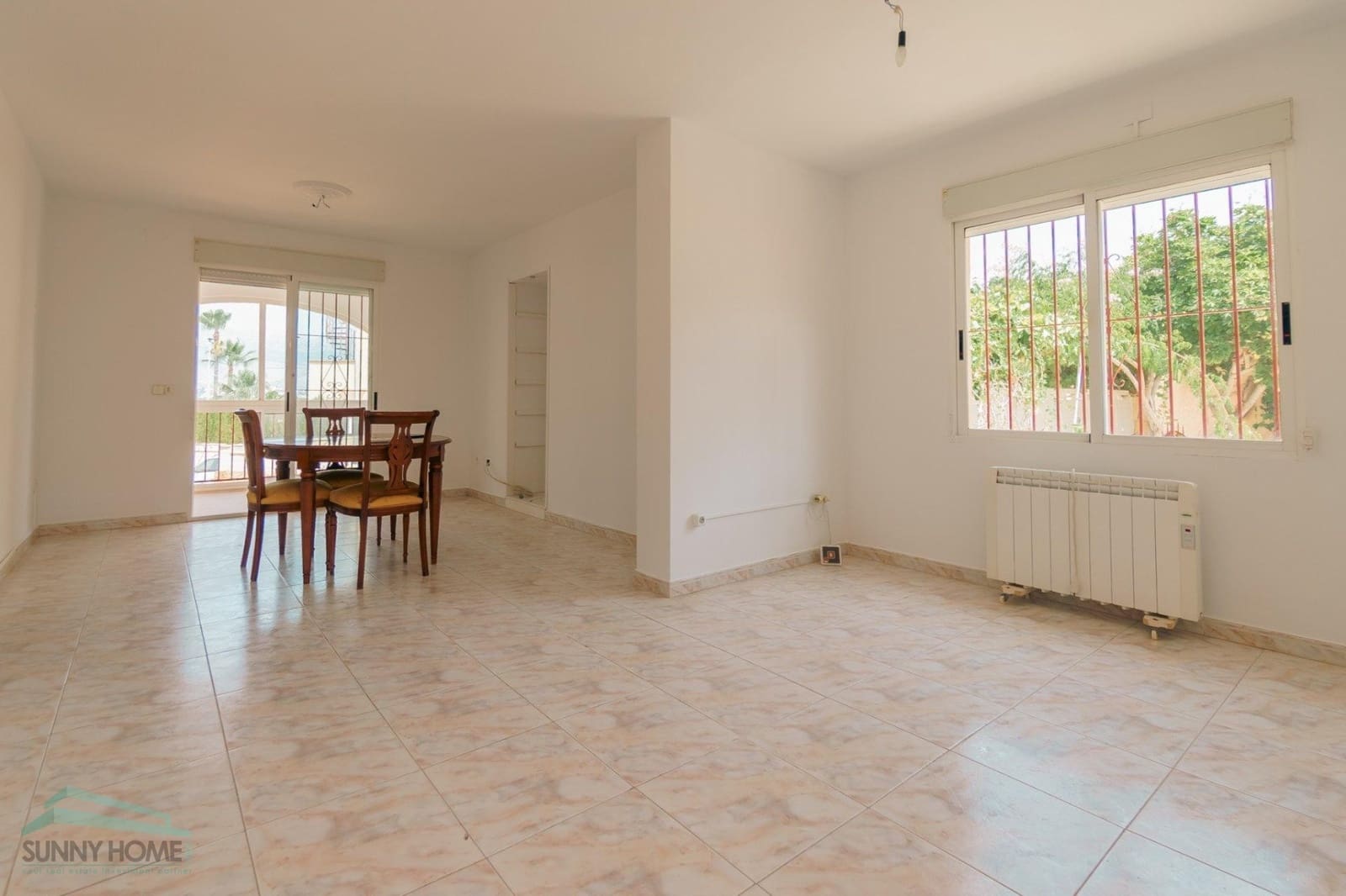 3 Zimmer Haus zu verkaufen in Albir mit Pool Garage - 389.000 € (Ref: 9386125)