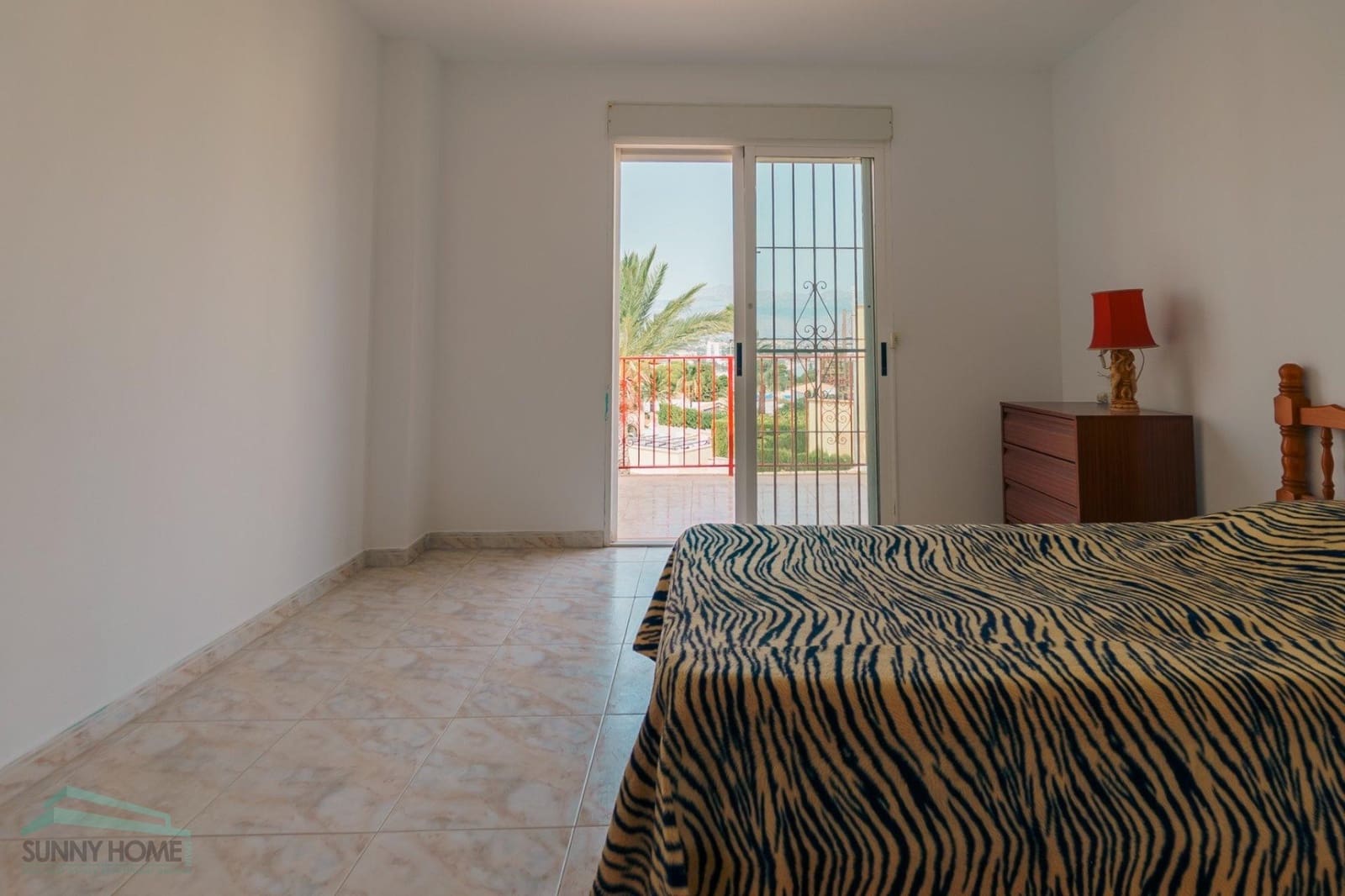 3 Zimmer Haus zu verkaufen in Albir mit Pool Garage - 389.000 € (Ref: 9386125)