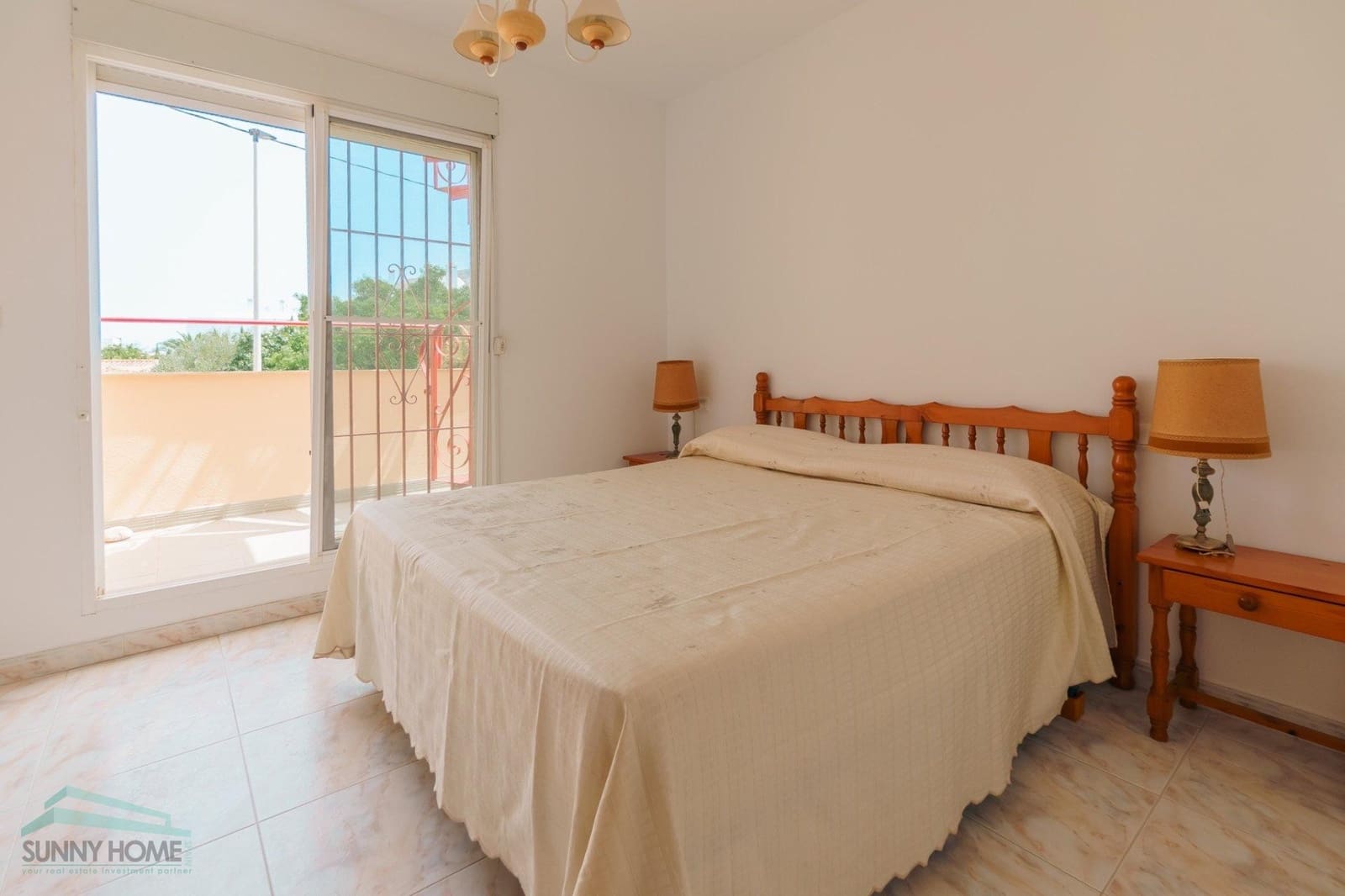 3 Zimmer Haus zu verkaufen in Albir mit Pool Garage - 389.000 € (Ref: 9386125)