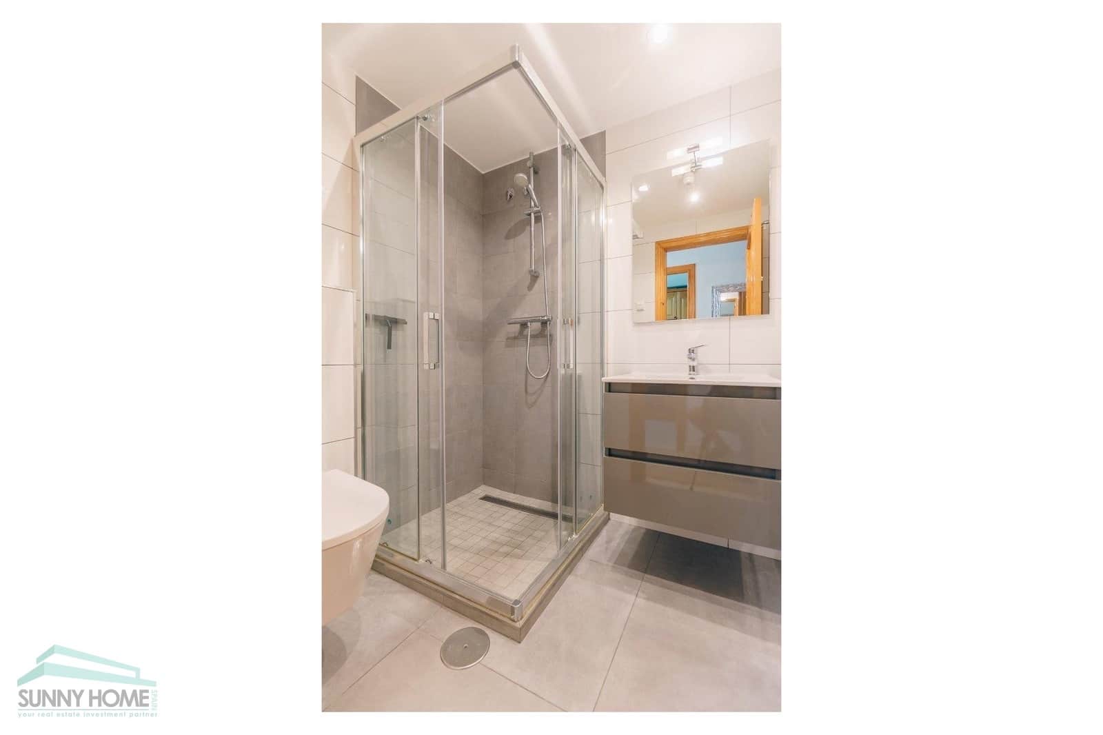 2 soverom Leilighet til salgs i Albir med svømmebasseng garasje - € 309 000 (Ref: 9386126)