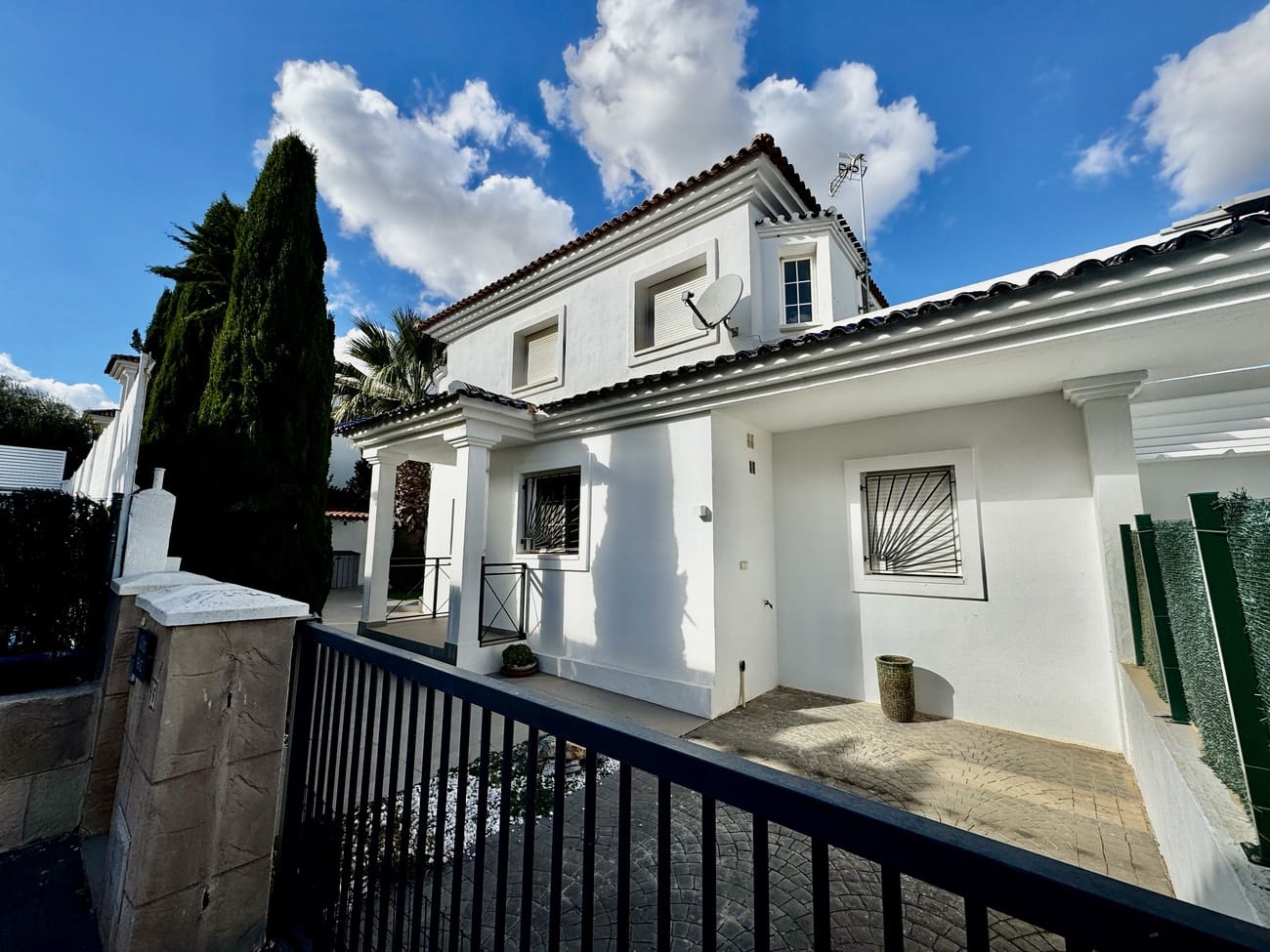 3 makuuhuone Huvila myytävänä paikassa Banos y Mendigo mukana uima-altaan - 385 000 € (Ref: 9401341)