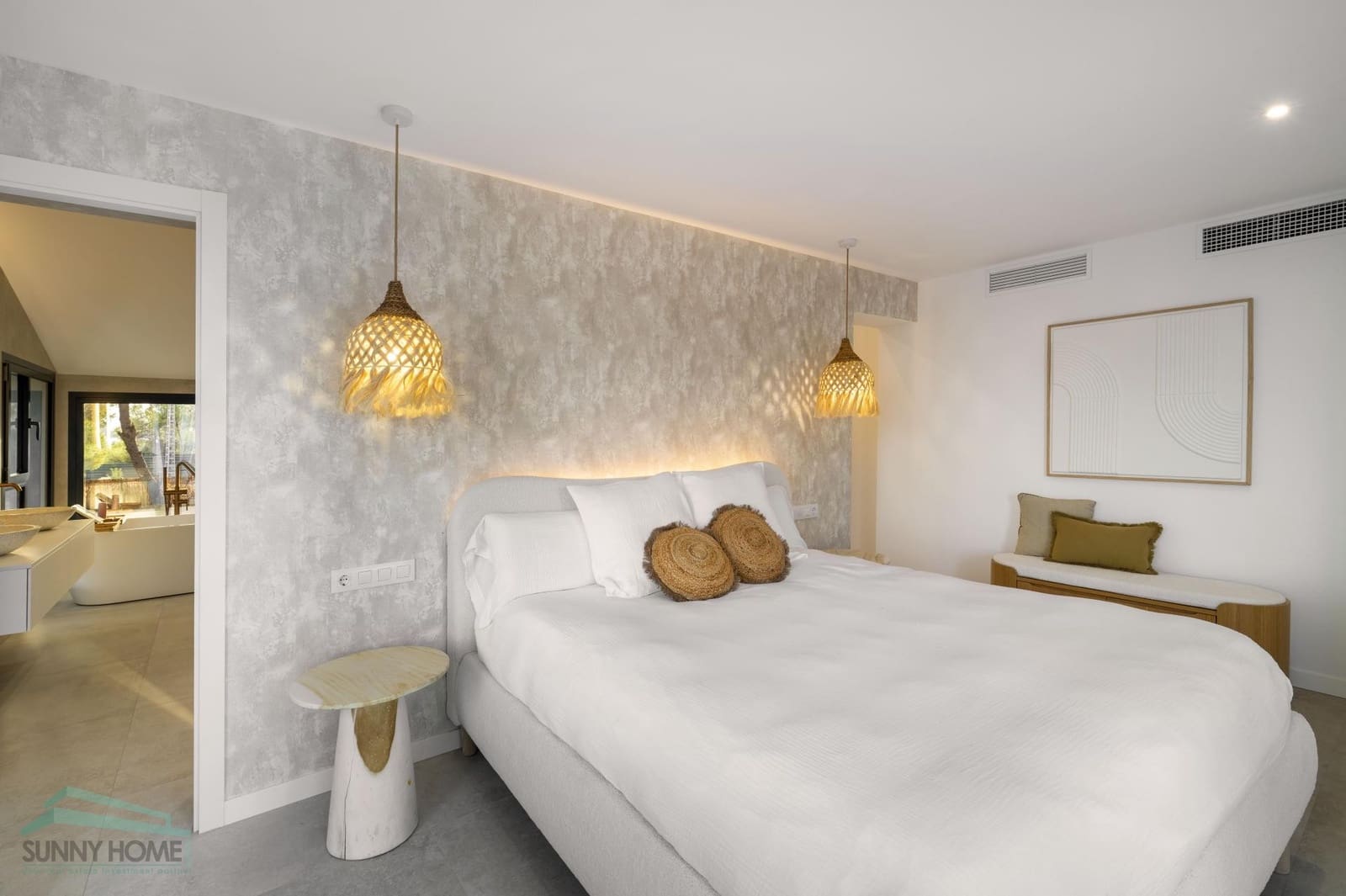 4 bedroom Villa for sale in Altea with pool garage - € 1,450,000 (Ref: 9411529)