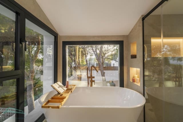 4 chambre Villa/Maison à vendre à Altea avec piscine garage - 1 450 000 € (Ref: 9411529)