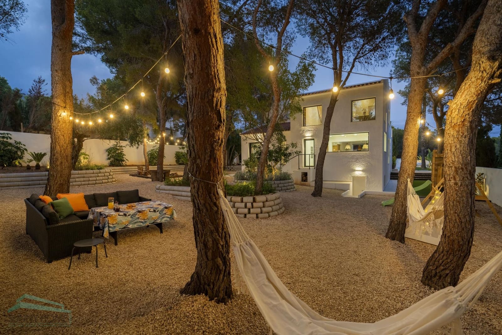 4 makuuhuone Huvila myytävänä paikassa Altea mukana 
autotalli - 1 450 000 € (Ref: 9411529)