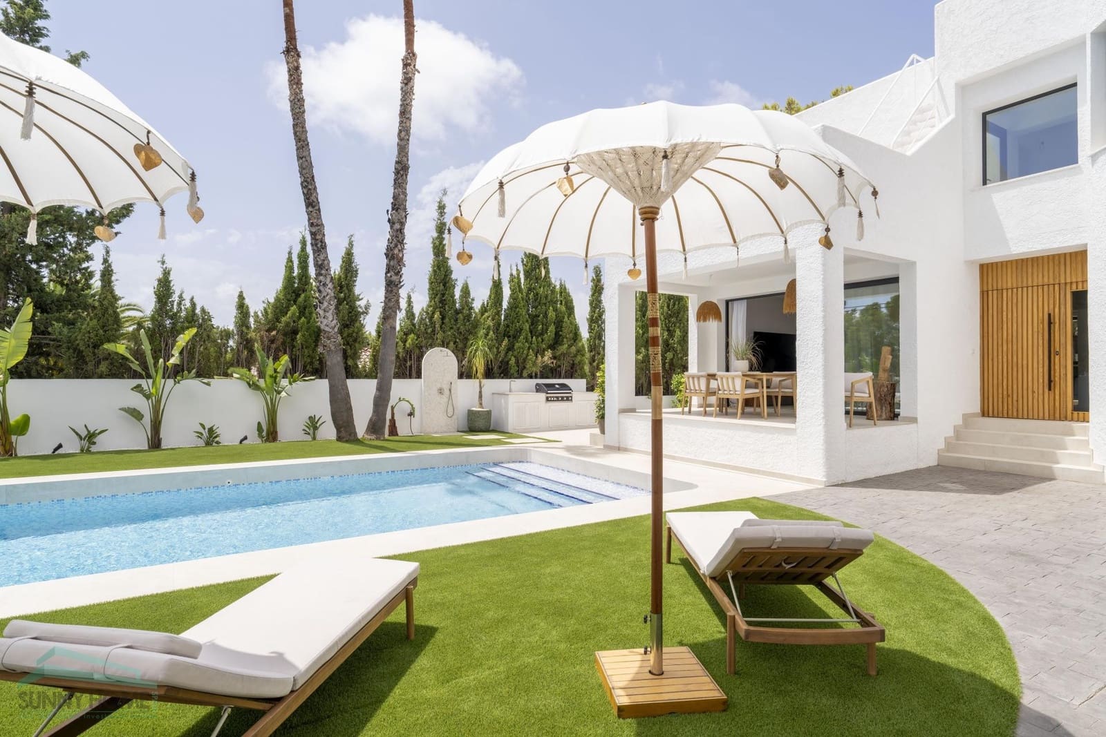 4 makuuhuone Huvila myytävänä paikassa Altea mukana 
autotalli - 1 450 000 € (Ref: 9411529)