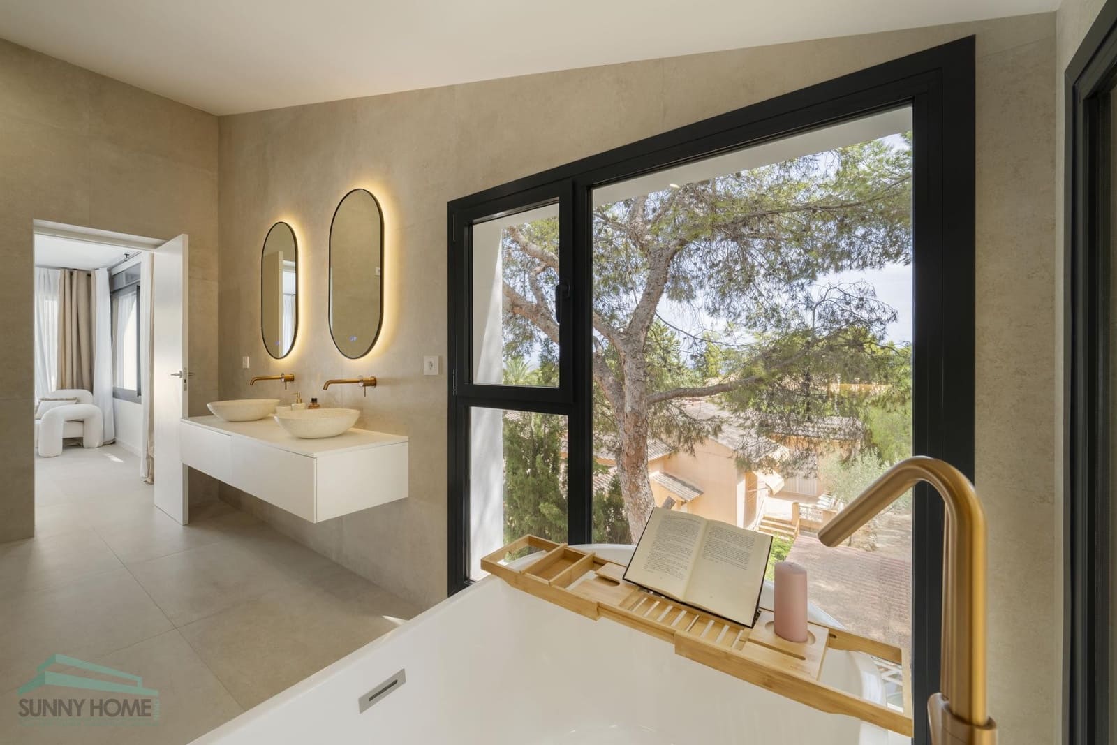 4 makuuhuone Huvila myytävänä paikassa Altea mukana 
autotalli - 1 450 000 € (Ref: 9411529)