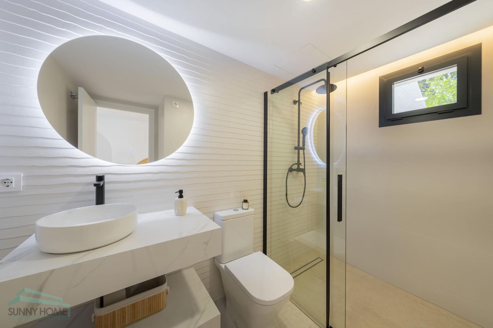 4 makuuhuone Huvila myytävänä paikassa Altea mukana 
autotalli - 1 450 000 € (Ref: 9411529)