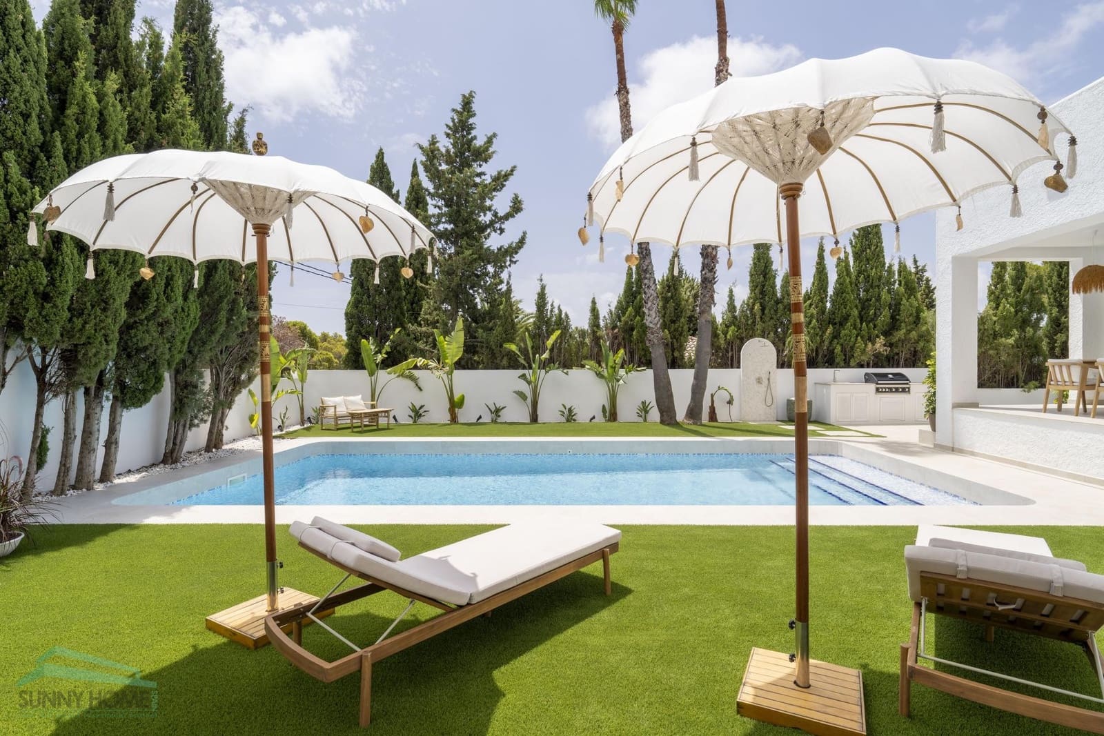 4 makuuhuone Huvila myytävänä paikassa Altea mukana 
autotalli - 1 450 000 € (Ref: 9411529)