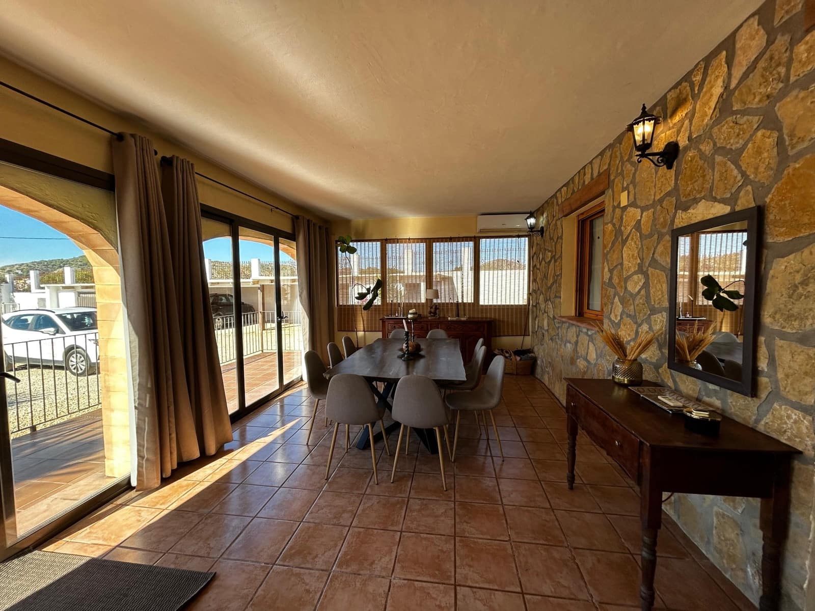 7 bedroom Villa for sale in Benissa with pool - € 970,000 (Ref: 9413446)