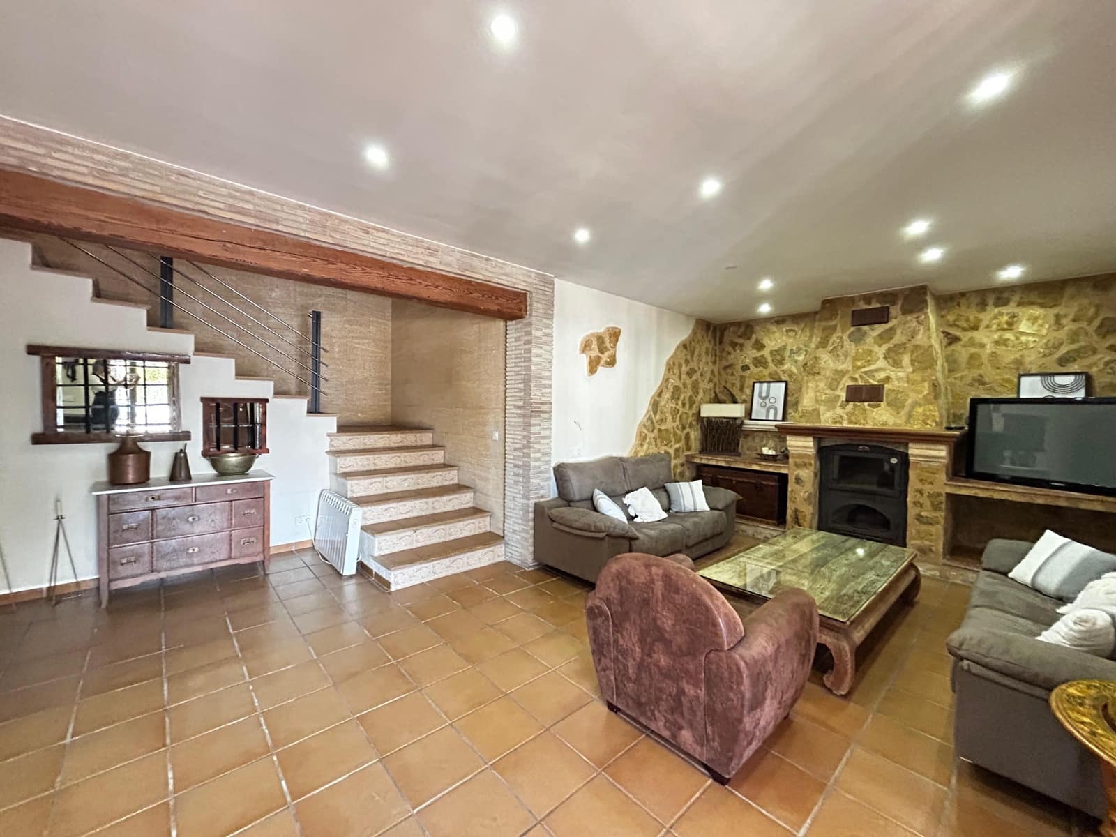 7 bedroom Villa for sale in Benissa with pool - € 970,000 (Ref: 9413446)