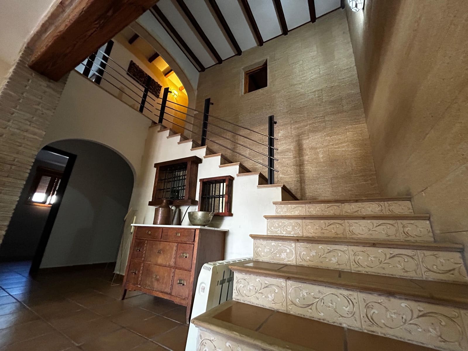 7 bedroom Villa for sale in Benissa with pool - € 970,000 (Ref: 9413446)