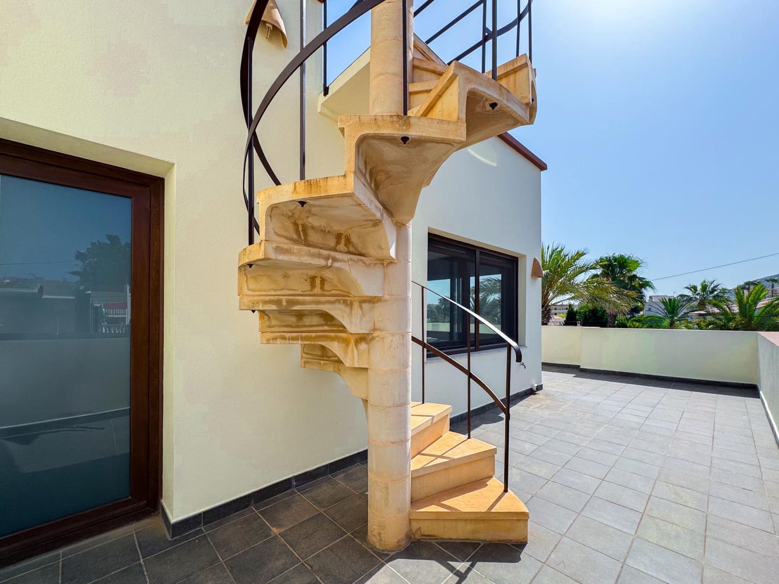 Chalet de 4 habitaciones en Albir en venta con garaje - 995.000 € (Ref: 9423953)