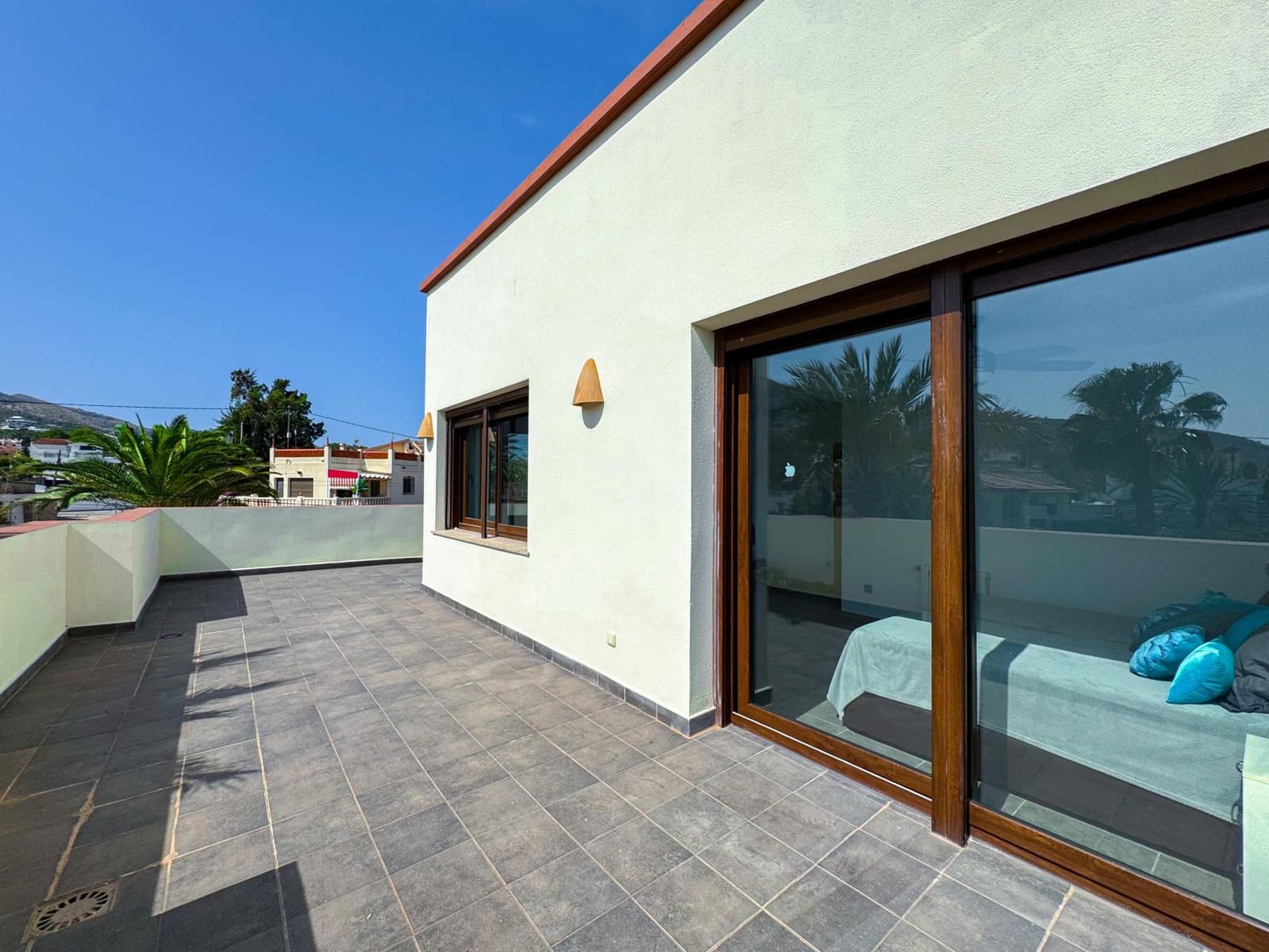 Chalet de 4 habitaciones en Albir en venta con garaje - 995.000 € (Ref: 9423953)