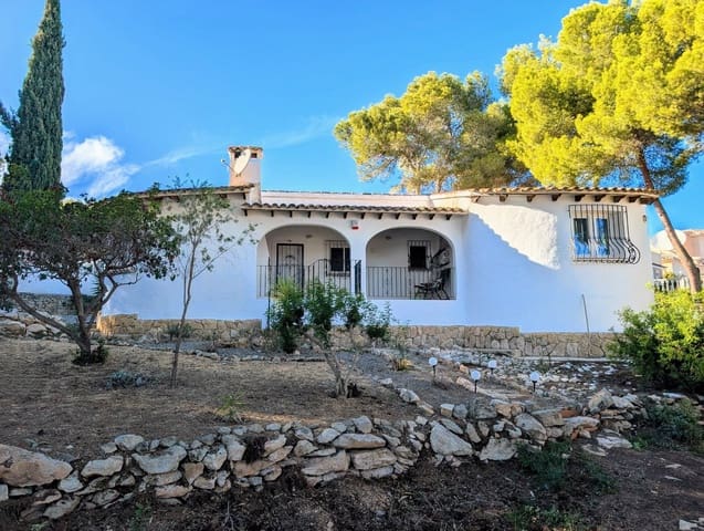 3 soverom Villa til salgs i Moraira, Teulada-Moraira - € 595 000 (Ref: 9440739)