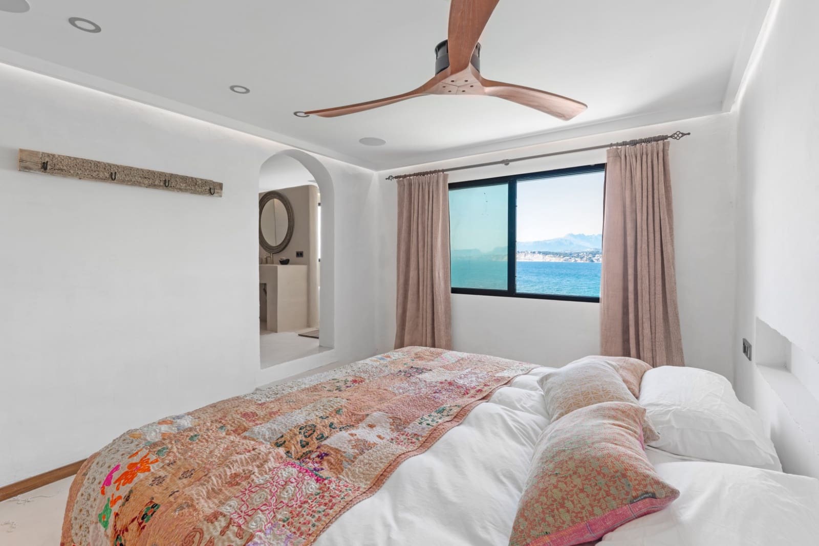 5 makuuhuone Huvila myytävänä paikassa Moraira mukana 
autotalli - 5 400 000 € (Ref: 9462874)