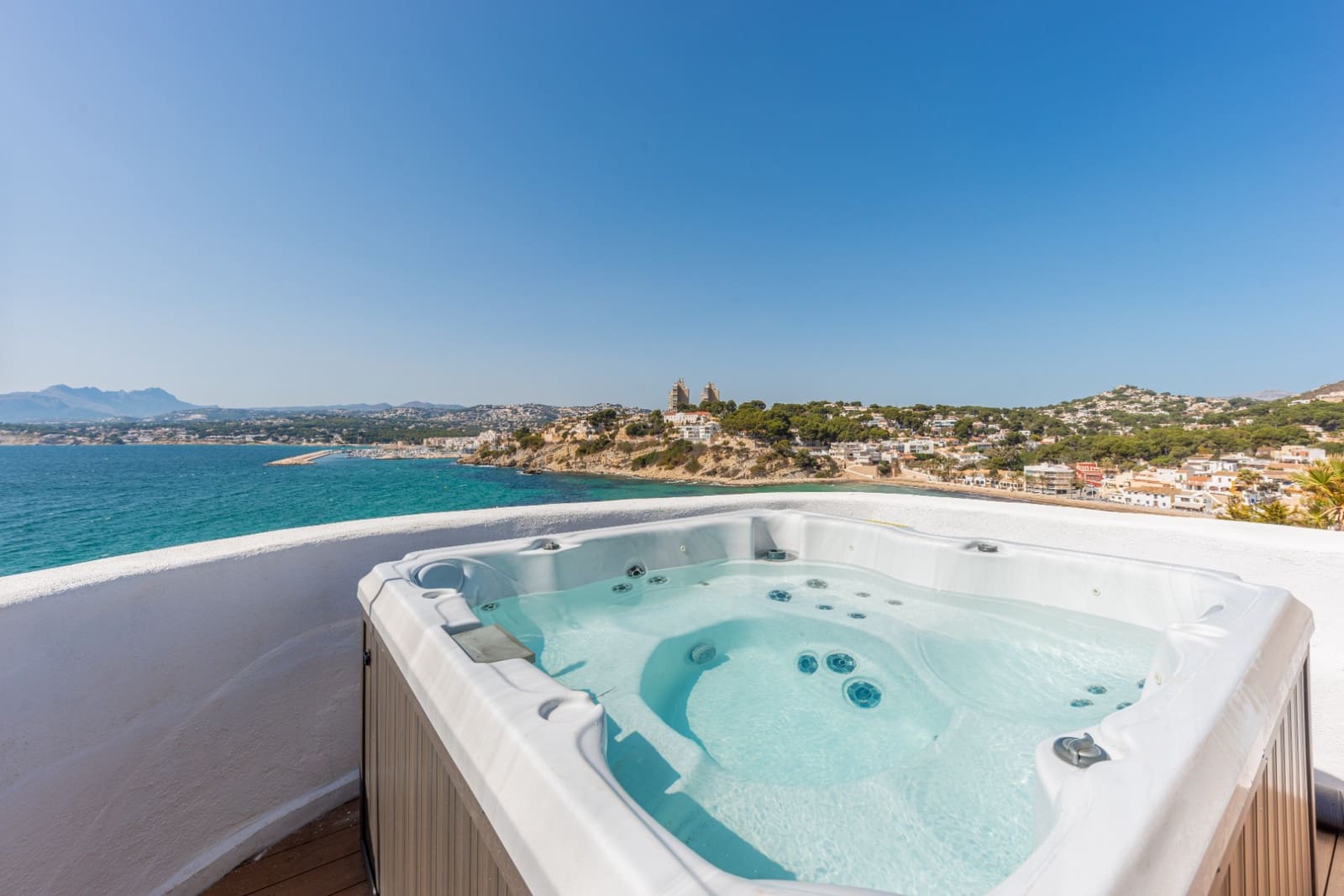 5 makuuhuone Huvila myytävänä paikassa Moraira mukana 
autotalli - 5 400 000 € (Ref: 9462874)