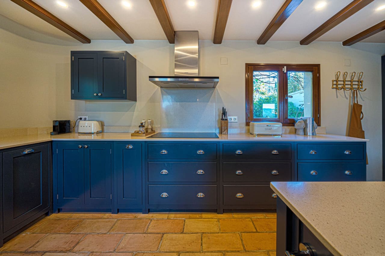 5 bedroom Villa for sale in Javea / Xabia with pool - € 1,395,000 (Ref: 9521926)