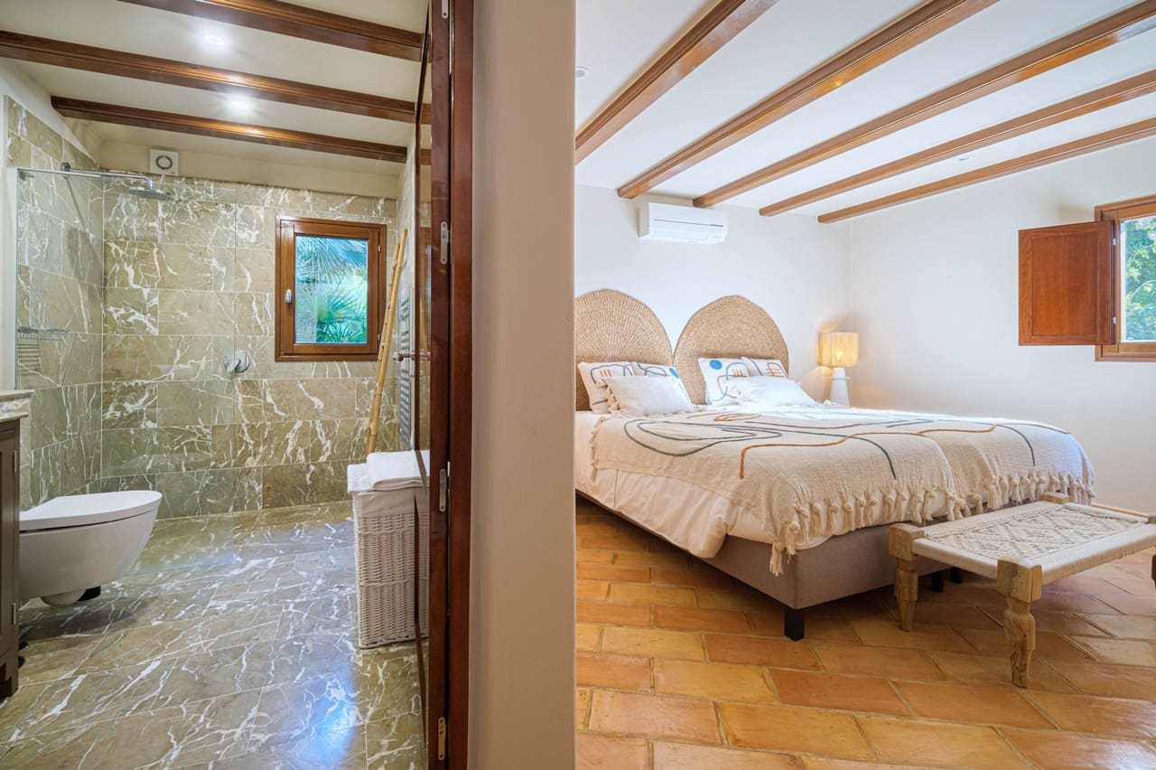 5 bedroom Villa for sale in Javea / Xabia with pool - € 1,395,000 (Ref: 9521926)