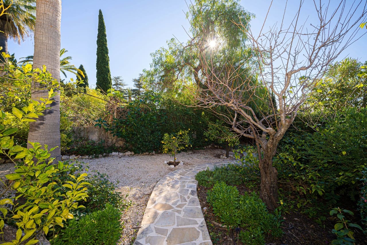 5 bedroom Villa for sale in Javea / Xabia with pool - € 1,395,000 (Ref: 9521926)