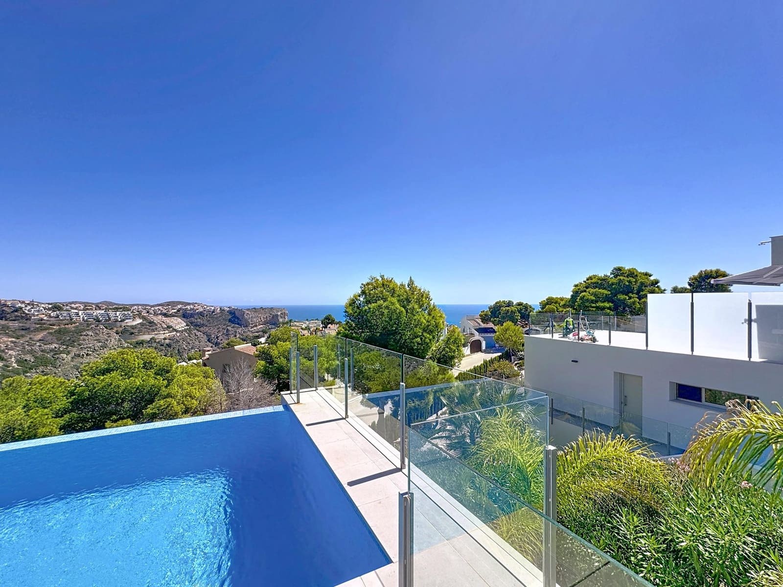 4 sovrum Villa till salu i Benitachell / Benitatxell med pool garage - 1 395 000 € (Ref: 9521933)