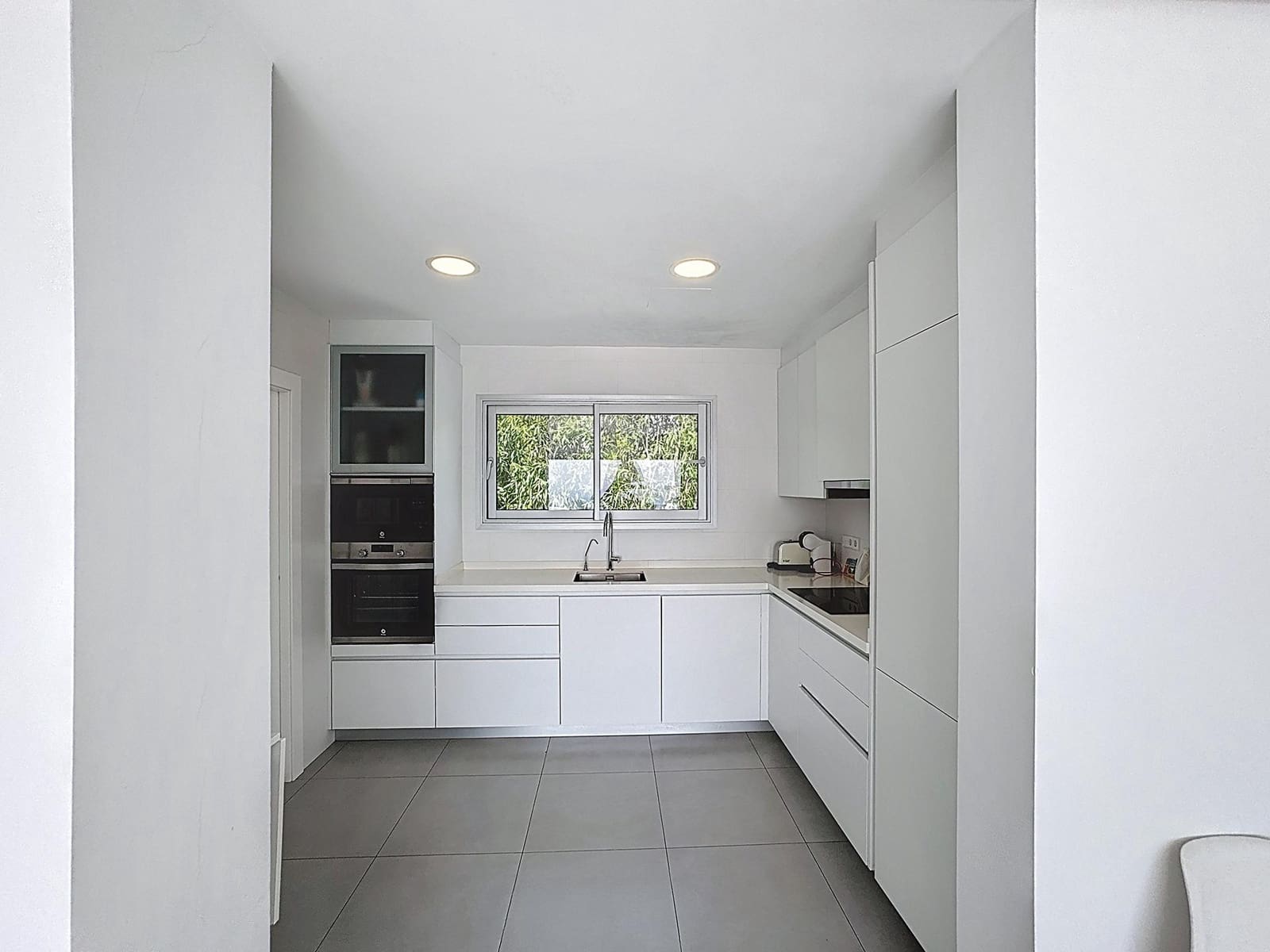 4 bedroom Villa for sale in Benitachell / Benitatxell with pool garage - € 1,125,000 (Ref: 9521937)