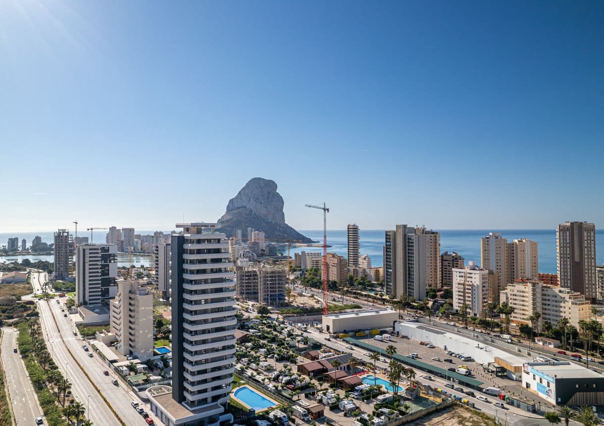 2 soveværelse Penthouse til salg i Calpe / Calp med swimmingpool garage - € 745.000 (Ref: 9521939)