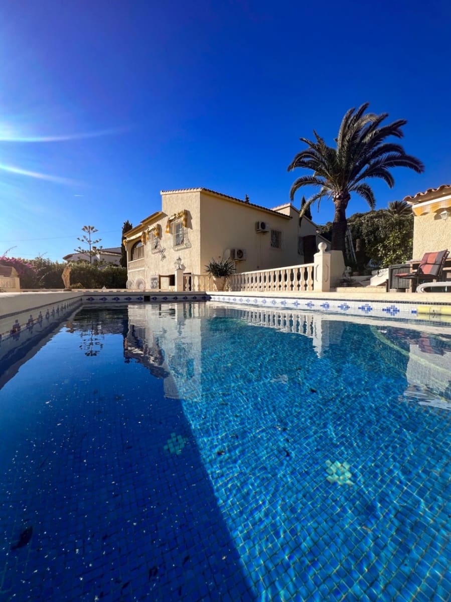 3 quarto Moradia para venda em Calpe / Calp com piscina garagem - 490 000 € (Ref: 9521941)