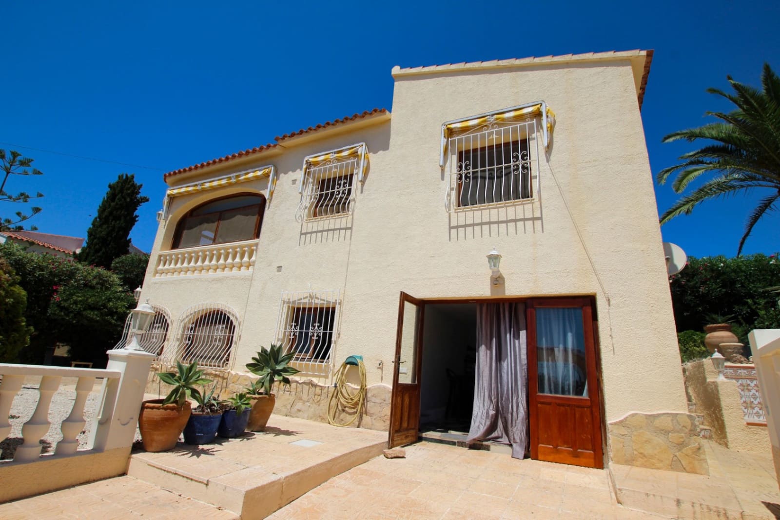 3 quarto Moradia para venda em Calpe / Calp com piscina garagem - 490 000 € (Ref: 9521941)