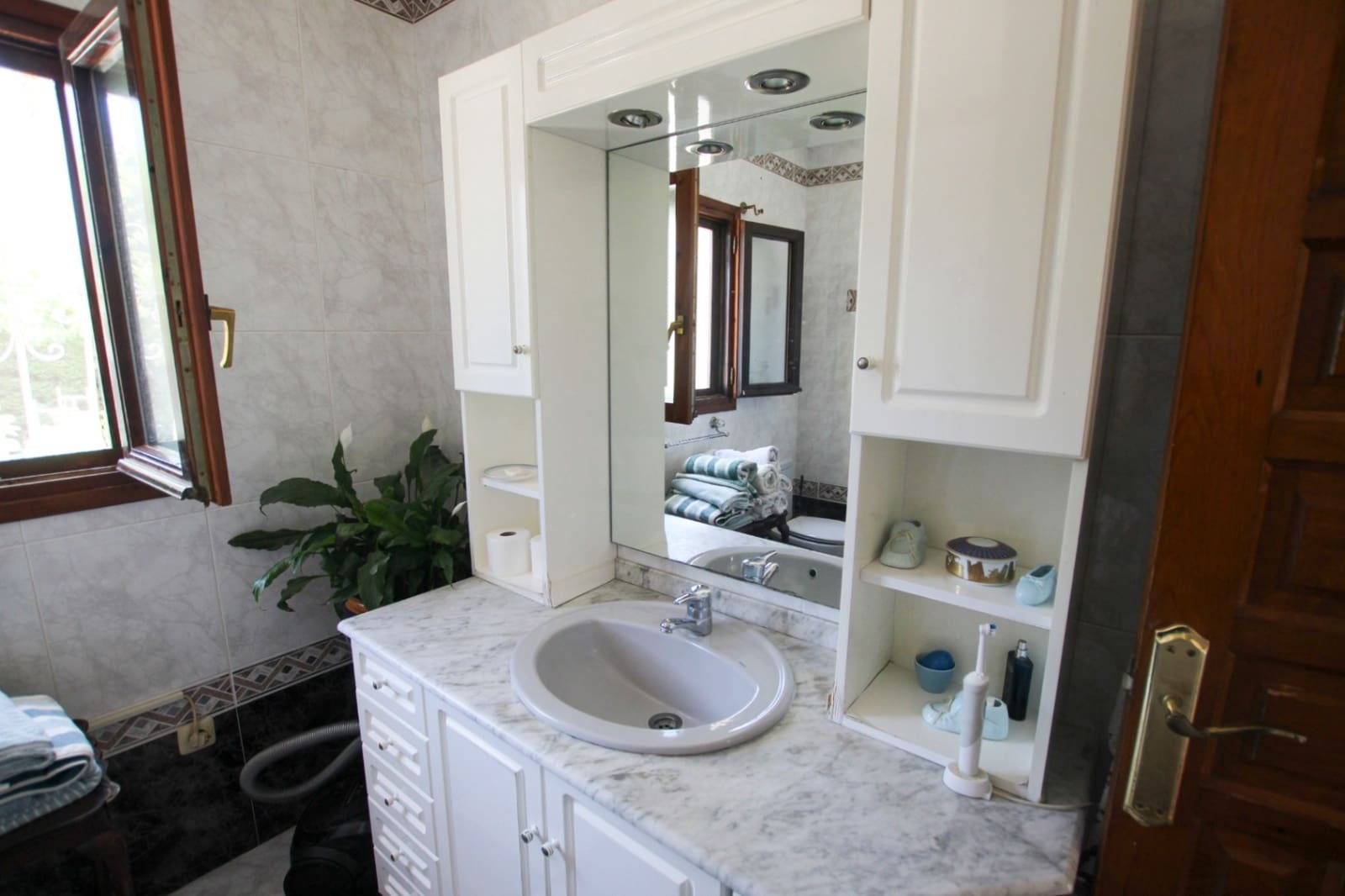 3 quarto Moradia para venda em Calpe / Calp com piscina garagem - 490 000 € (Ref: 9521941)