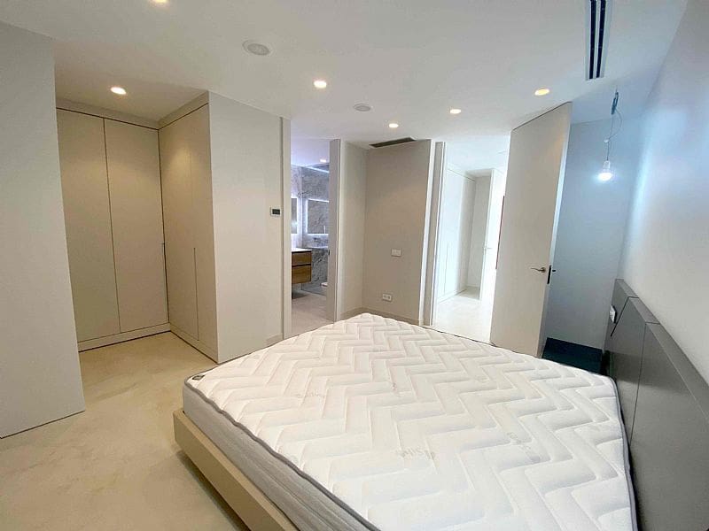 4 soveværelse Lejlighed til salg i Benidorm med swimmingpool garage - € 1.650.000 (Ref: 9521944)