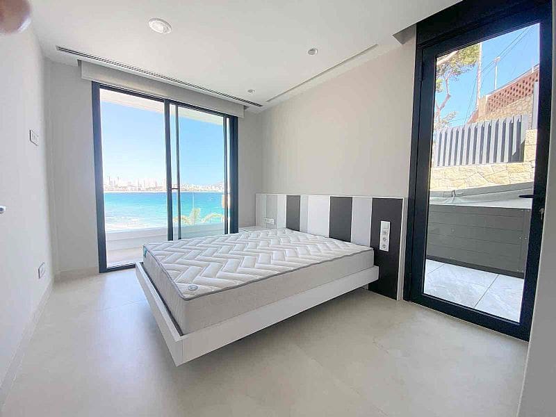 4 soveværelse Lejlighed til salg i Benidorm med swimmingpool garage - € 1.650.000 (Ref: 9521944)