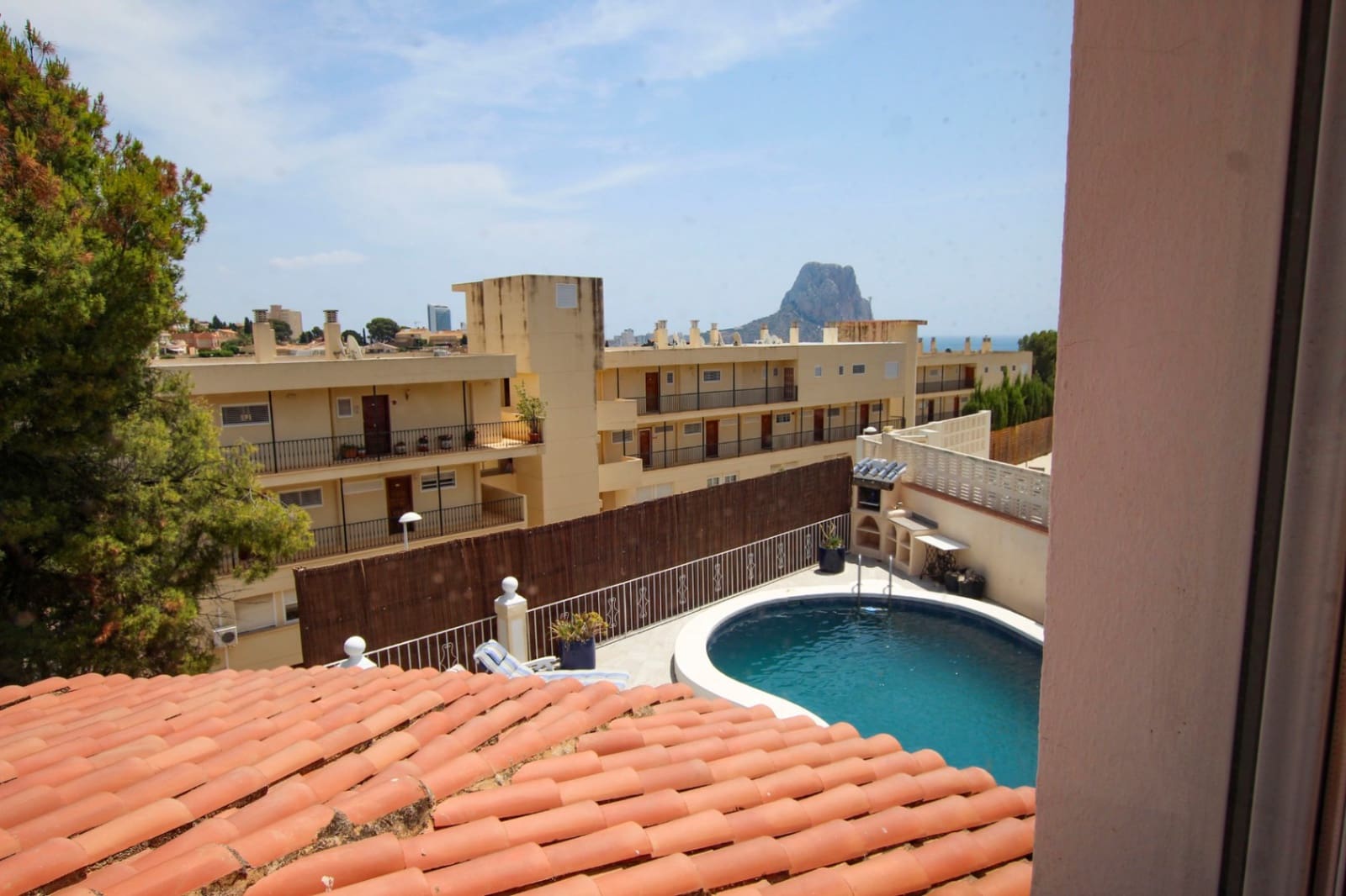 4 soveværelse Villa til salg i Calpe / Calp med swimmingpool garage - € 650.000 (Ref: 9521948)